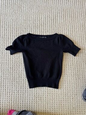 The Limited Black Short-Sleeve Crewneck Sweater